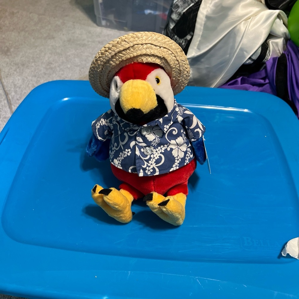 Margaritaville Exclusive Limited Edition Parrot Plush NEW Rare!